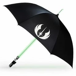 Brand new ???? Disney Umbrella - Yoda Lightsaber - Light Up ❤️