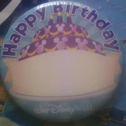 New 😉 Disney Souvenir Button - 🎂 Birthday Cake - Happy 🎂 Birthday 👍